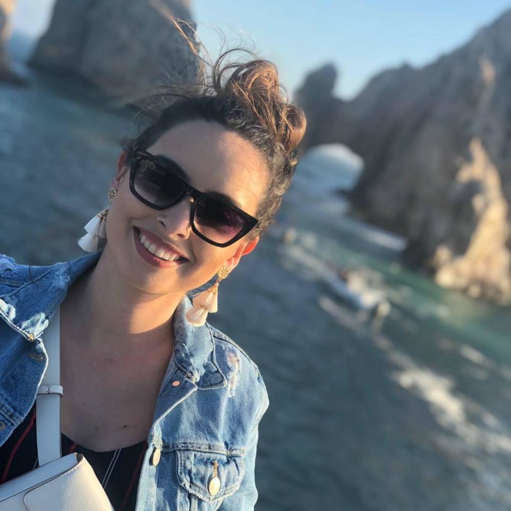 Meet your Posher, Angeles